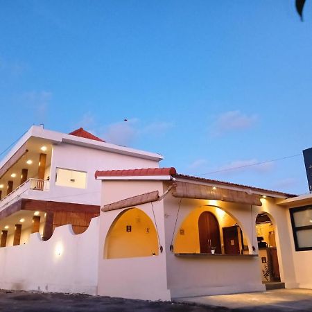 The Jangkar Canggu Guesthouse & Villa Buitenkant foto
