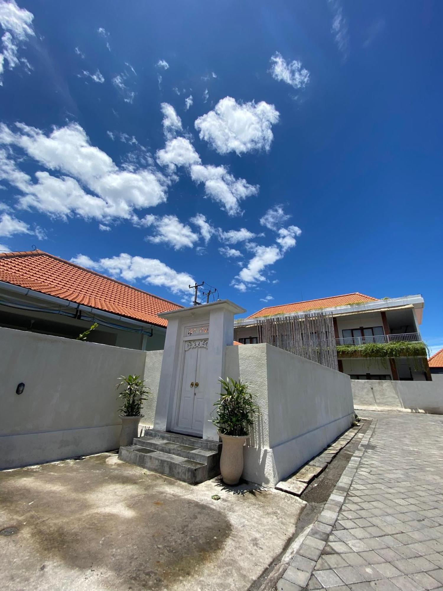 The Jangkar Canggu Guesthouse & Villa Buitenkant foto